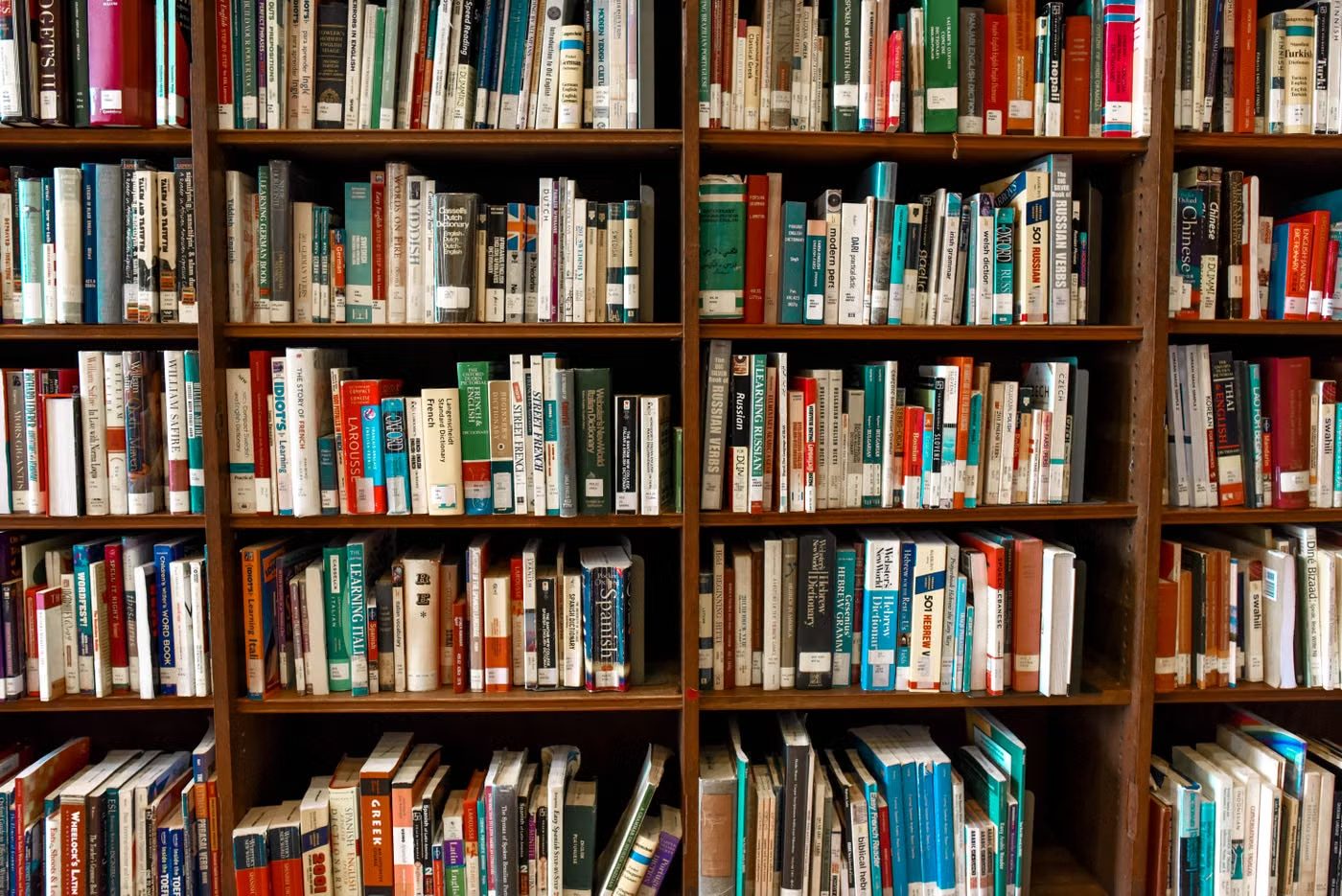 Bound legal reference volumes on library shelves